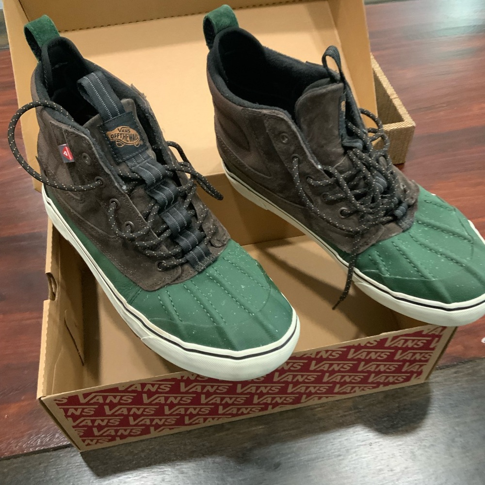 Vans Green & Brown High-Top Quilted Toe Sneakers